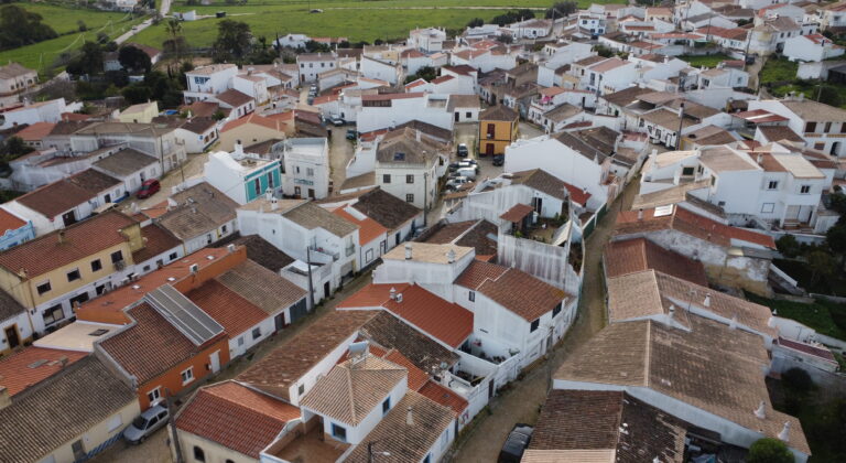The “Smart Base”: Why You Should Stay in Barão de São João