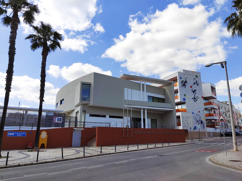 biblioteca de loule er 3.jpg