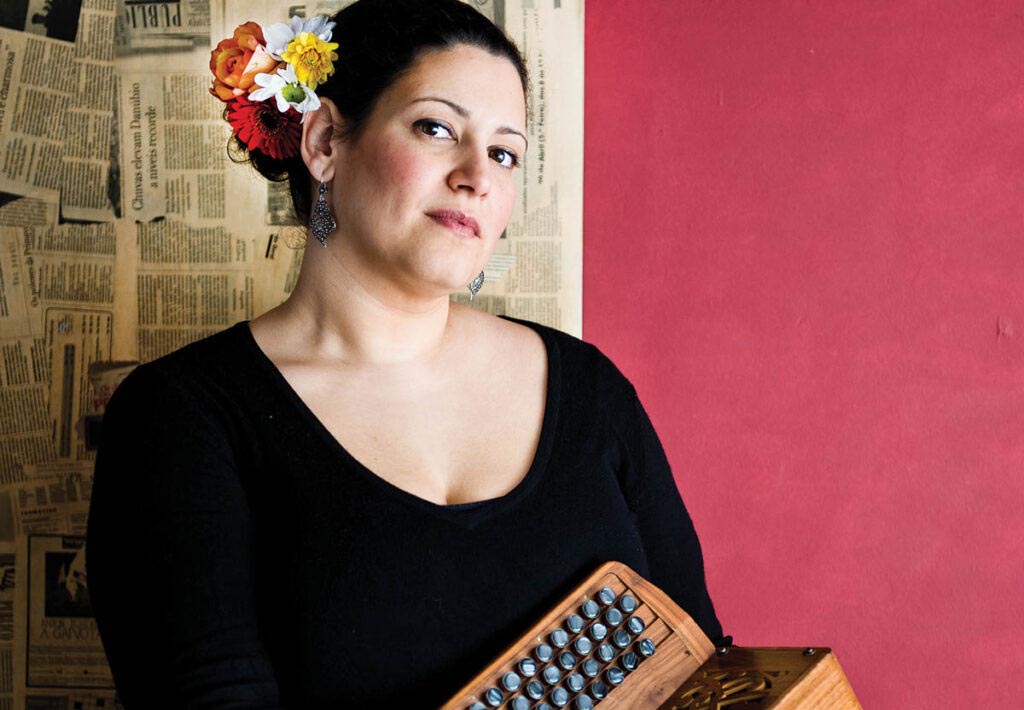 celina da piedade 1024x938 1 1.jpg