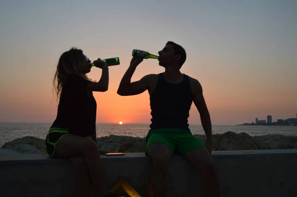 beer rashid khreiss unsplash scaled e1754478040133.jpg