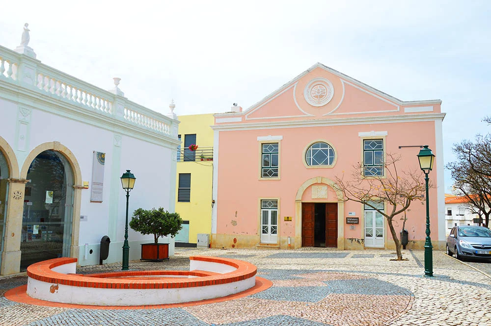 biblioteca de lagoa 2.jpg