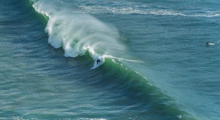 Surfing the Algarve’s West Coast: Breaks & Safety